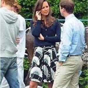 BCBG MAXAZRIA fan dress ASO Kate Middleton 2006 - RARE!! XS